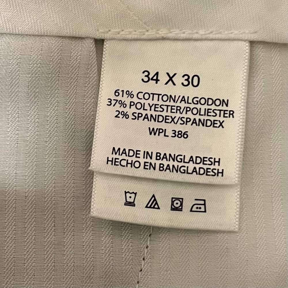 Haggar Straight Fit Men’s Khaki pants - Picture 7 of 8